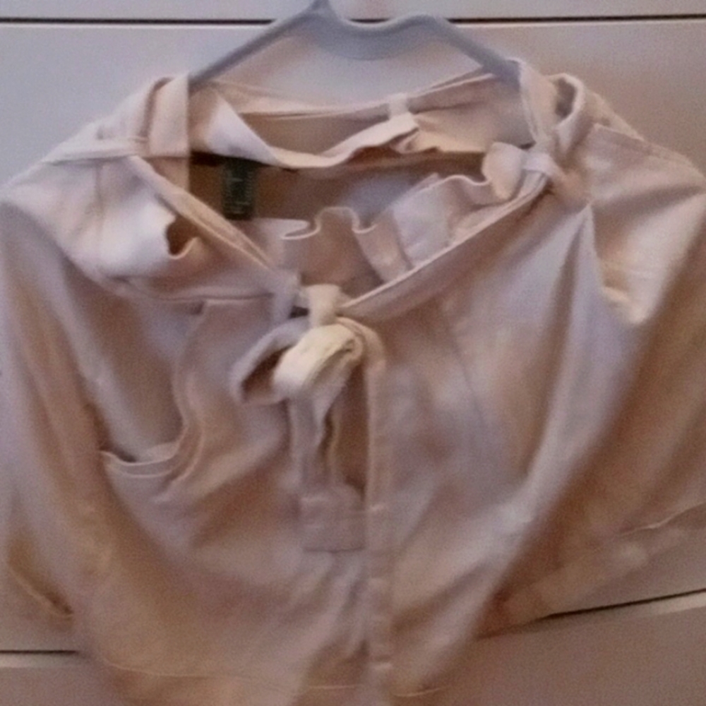 Creme Forever 21 Belted Shorts In M